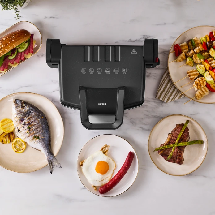 Karaca Future Toaster Shiny Black 4 Slice Capacity