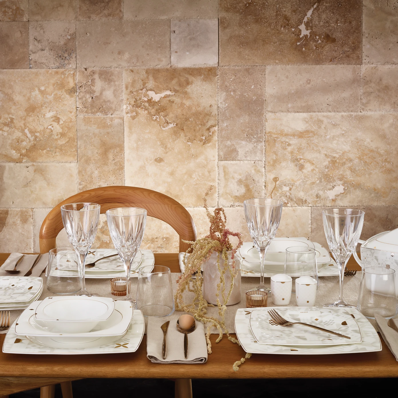 KARACA FINE PEARL LYRIA 62 PIECE YMT SQUARE