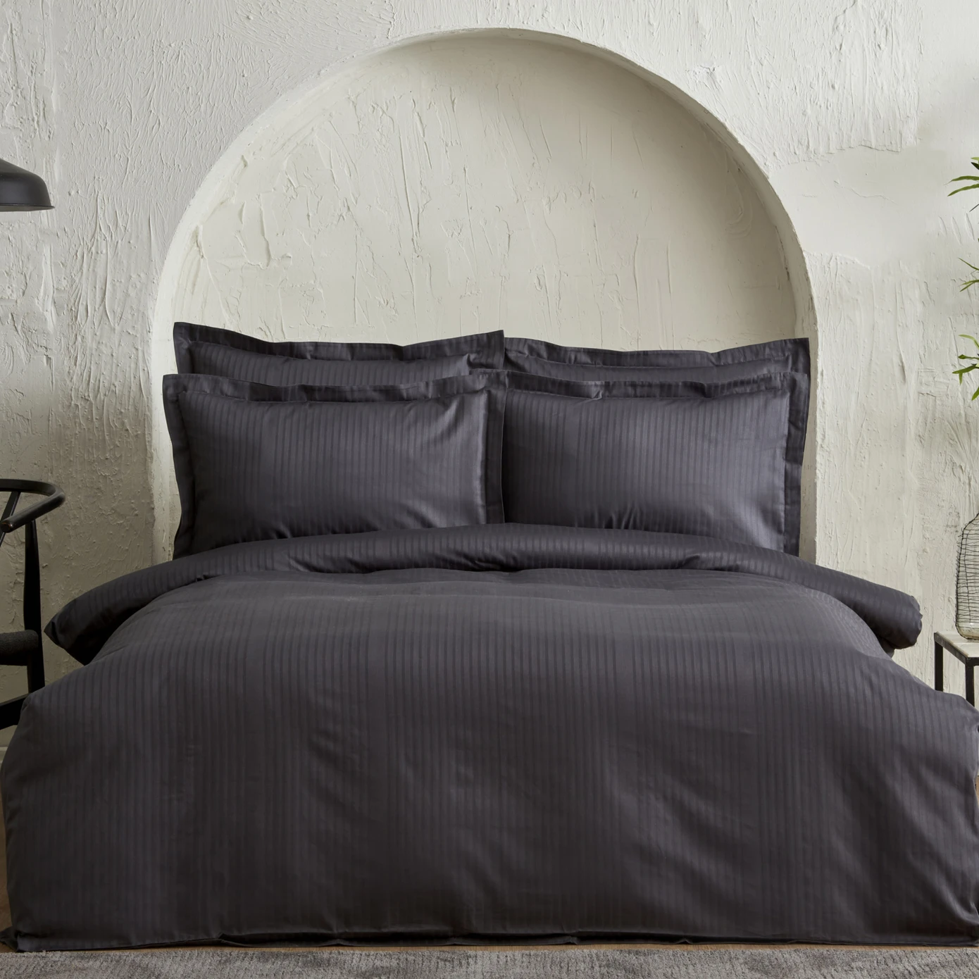 [200.21.01.0701] UNIQ ANTHRACITE 100% PMK SATIN DOUBLE KS DUVET COVER TKM