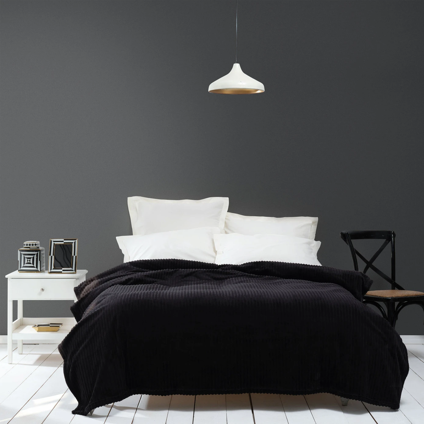 [200.22.04.0213] KH JOENA BLACK TEK KS BLANKET (PP)