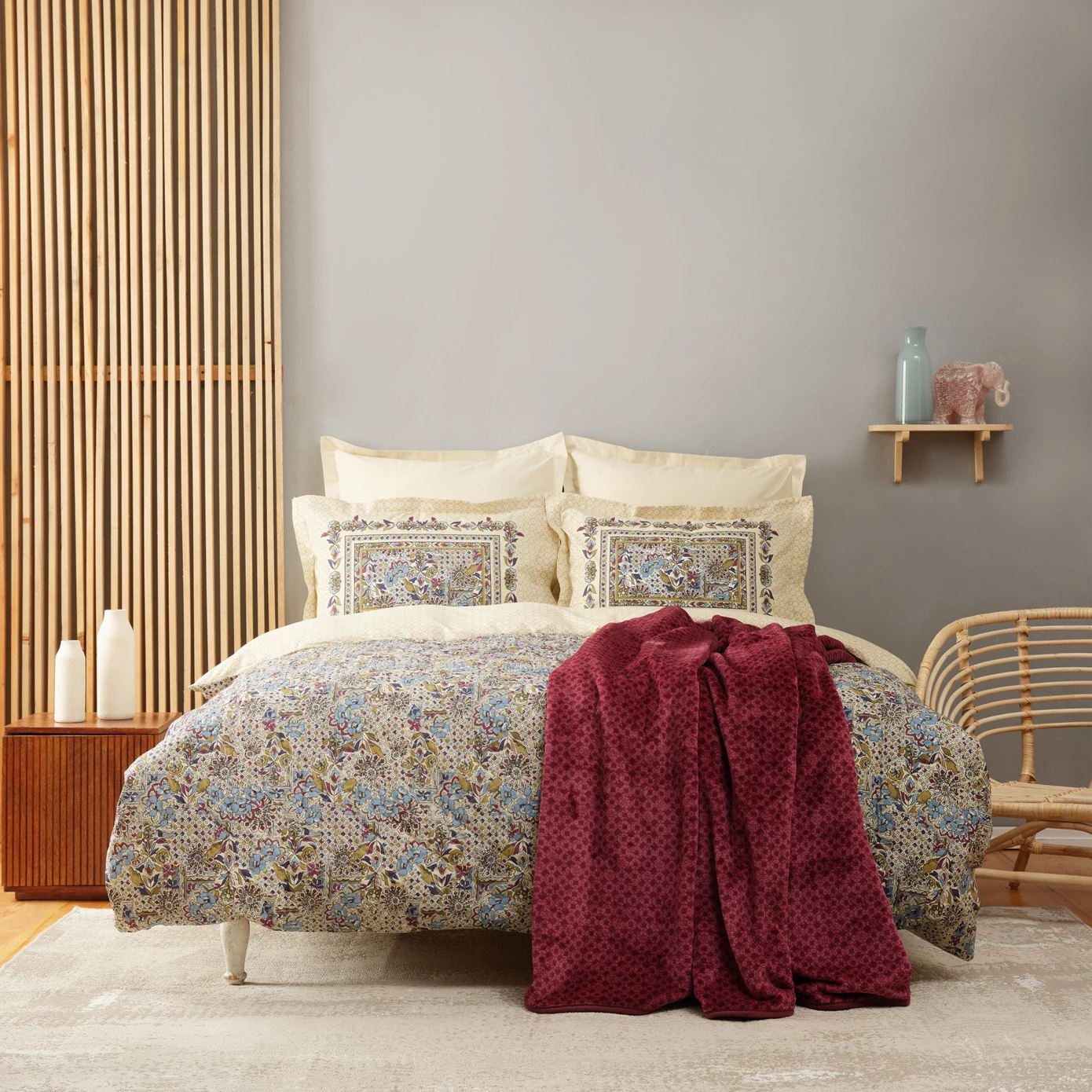 [200.21.01.0202] KH COTTAGE CLARET DOUBLE KS WINTER SET
