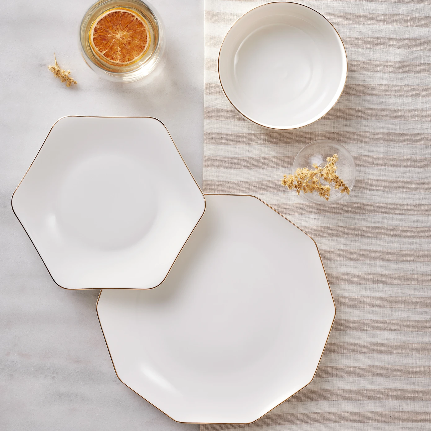 [153.03.06.7561] KARACA STREAMLINE LINDA 18 PIECE DINNER SET FOR 6 PEOPLE