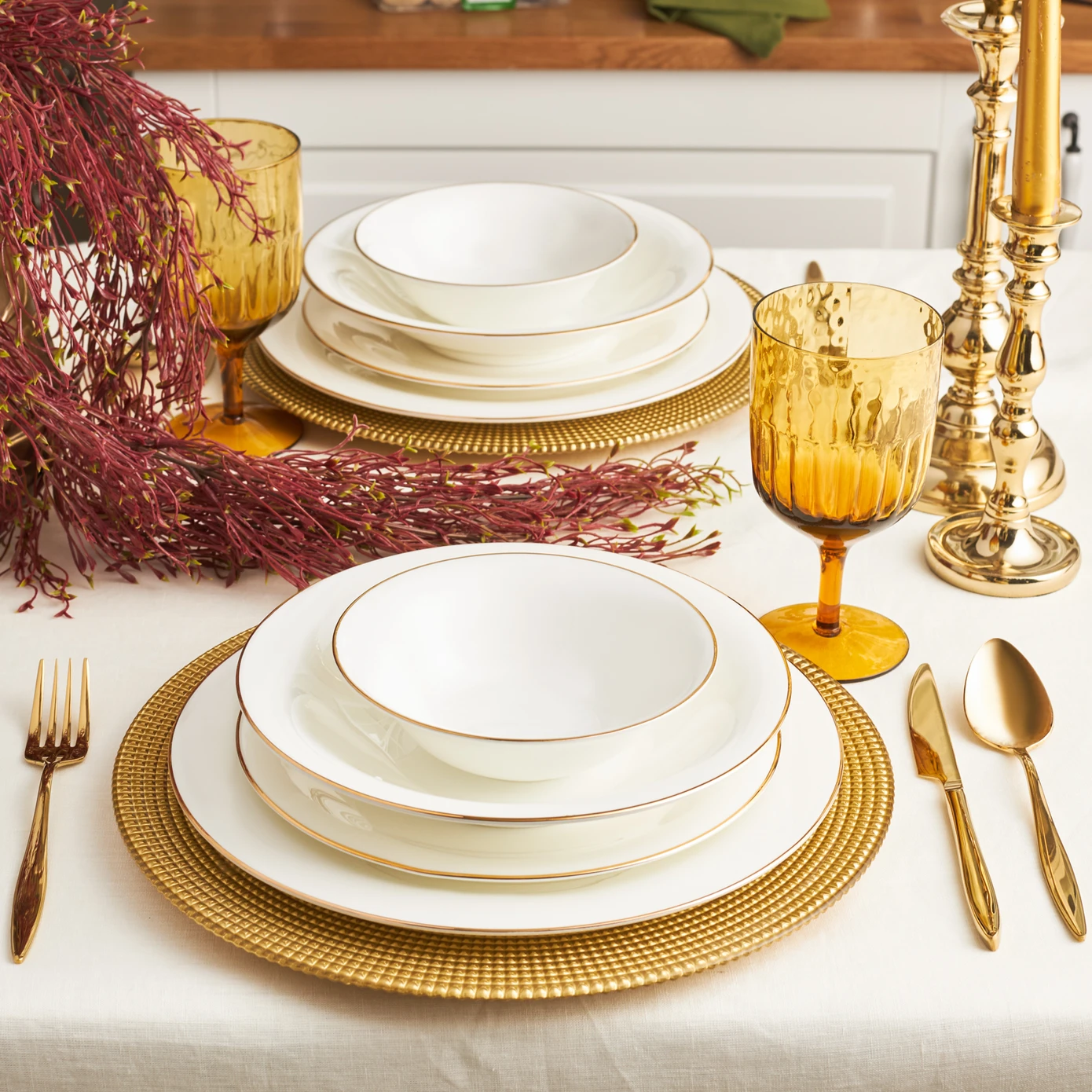 [153.03.06.5020] KARACA FINE PEARL DIANA 24 PIECES GOLD DINNER SET